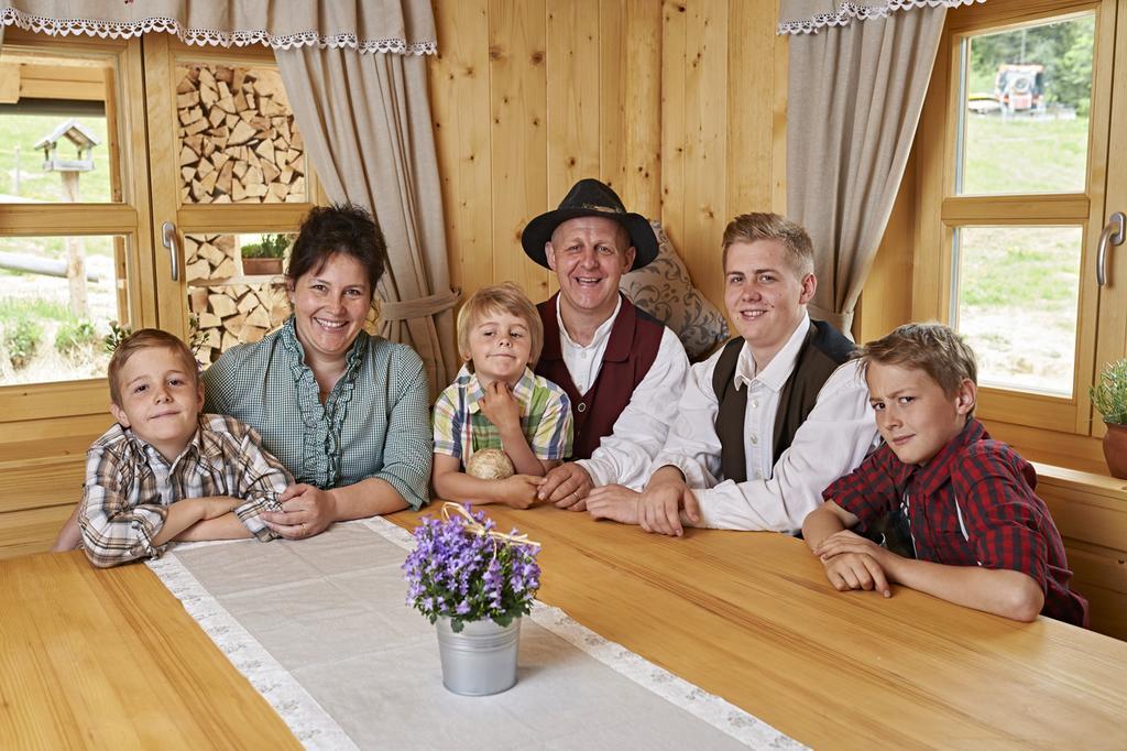 Holiday Chalet "Alpine Dreams" With Private Wellness Solcava Ruang foto