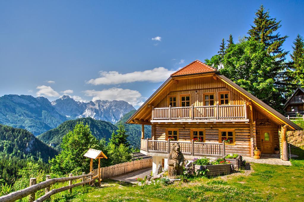 Holiday Chalet "Alpine Dreams" With Private Wellness Solcava Bagian luar foto